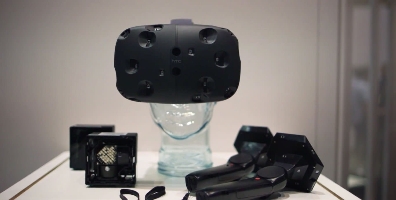 VRは空間認識へ。Valve×HTCによる新HMD「HTC Vive」と"空間入力コントローラー"
